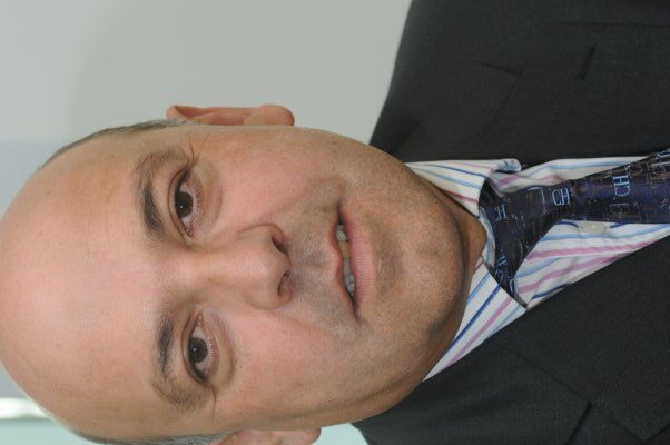 "Estamos apostando por el desarrollo de los servicios en red"