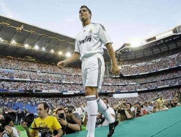 Cristiano Ronaldo, protagonista de la Red en su presentación en sociedad