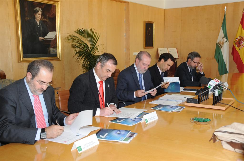 Axión crea un centro tecnológico de TV digital terrestre