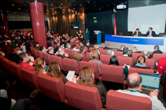 Las empresas apuestan por las redes sociales para comunicarse con sus clientes