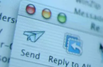 Atos Origin quiere eliminar la totalidad de los emails entre los empleados