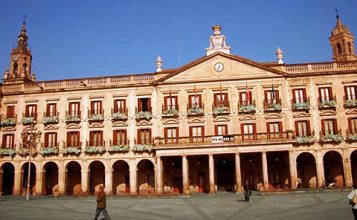 El Ayuntamiento de Vitoria mejora su eAdministración con Grupo Versia