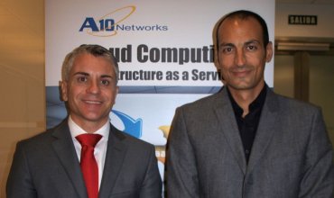 Alain Karioti y Juan Asensio, A10