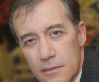 José Manuel Huidobro presenta la segunda versión actualizada de su libro Telecomunicaciones. Tecnologías, Redes y Servicios