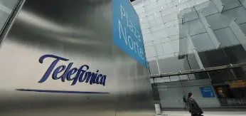 Telefónica encuentra en Hutchison Whampoa un posible comprador de O2