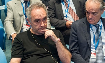 Ferran Adrià junto a José Manuel de Riva, presidente de Ametic