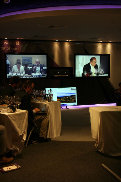 DCC organiza una cata de vinos global con soluciones de telepresencia de BT