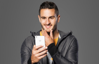 Koke con smartphone de Energy Sistem