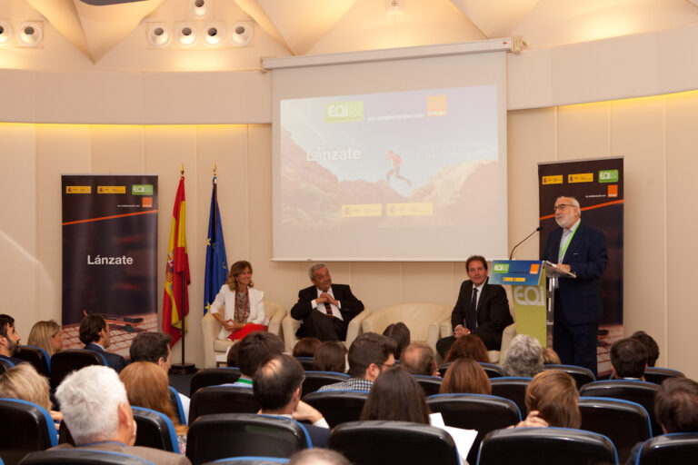 Orange y EOI conectarán a emprendedores con grandes directivos del sector TIC