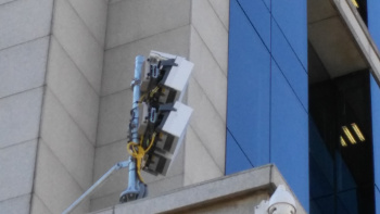 Antena edificio Ericsson para demo real de 5G con Orange.
