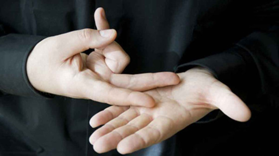 La Generalitat Valenciana presenta un servicio de video chat para atender a personas sordas