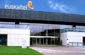 Euskaltel presenta su servicio comercial de centralita virtual en la nube.