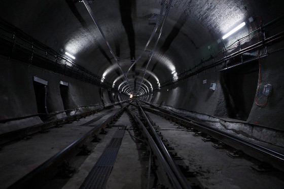 El gran desafío: buena conexión móvil en túneles.