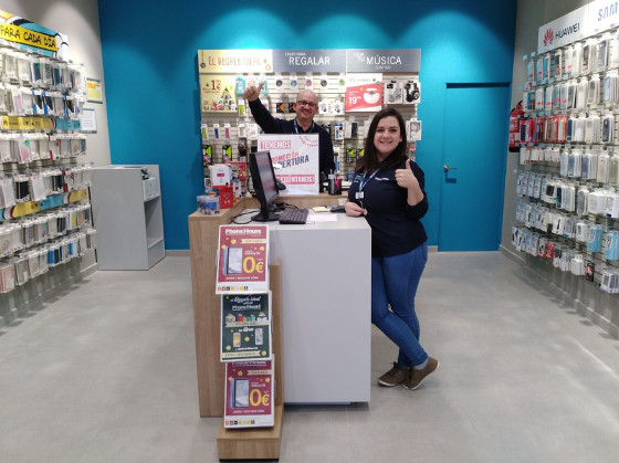 Nueva tienda de Phone House en La Puerta de Segura (Jaén).