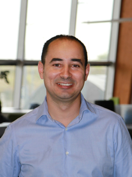 Carlos Raba, director general de Santander Teleport, ejecutivo del año 2018 por la WTA.