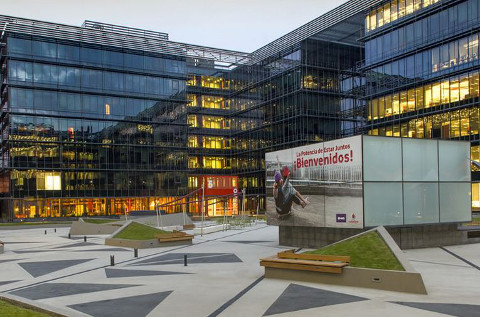 Vodafone pierde la demanda contra la antigua cúpula directiva de Ono