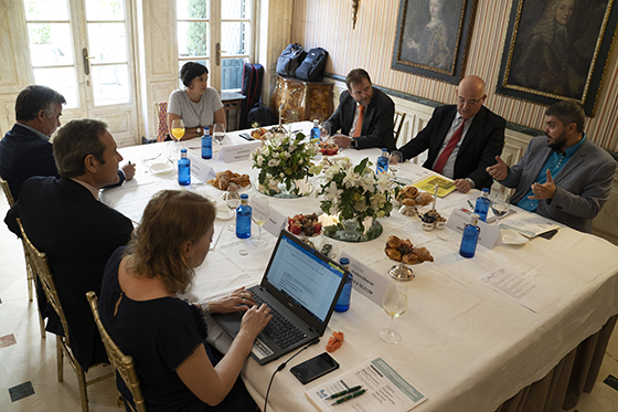 Comunicaciones cognitivas: prevención, diagnóstico y tratamiento de una mejor atención sanitaria.