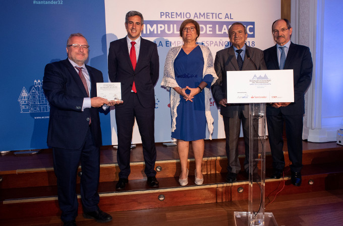 Entrega del Premio al Impulso de las TIC en la empresa española a Fira de Barcelona en #Santander32.