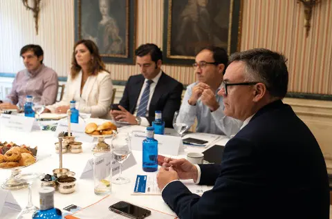 Aspecto de la mesa de Fontech.