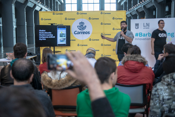 Una red social para comunicarse entre clientes y repartidores. Cuarto #Barbac0d1ng