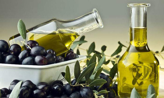 Ahí+ sella un acuerdo con DCoop, el mayor productor de aceite de oliva del mundo