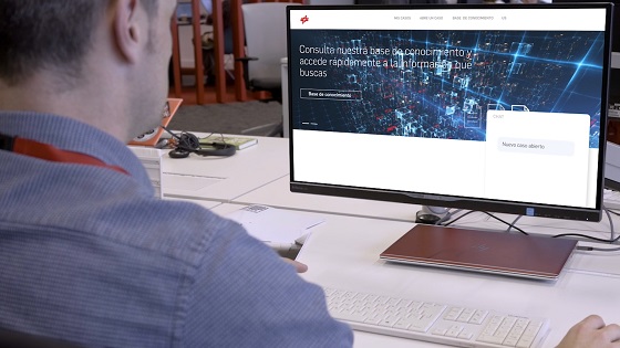 Cepsa incorpora a Max, su nuevo asistente virtual, para optimizar la gestión de recursos humanos