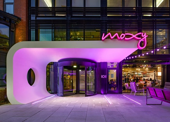 Moxy Hotels actualiza su infraestructura de comunicaciones con Avaya.
