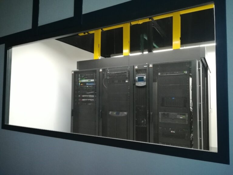 Detalle del nuevo data center de backup en Álava de Berdin Grupo.