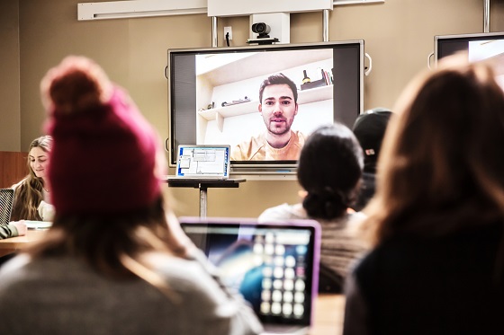 Conectividad para todos: hacia un futuro digital más inclusivo.