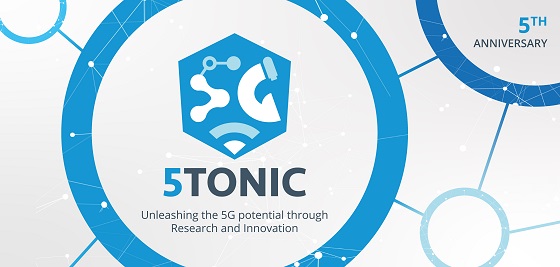 5TONIC celebra su quinto aniversario.