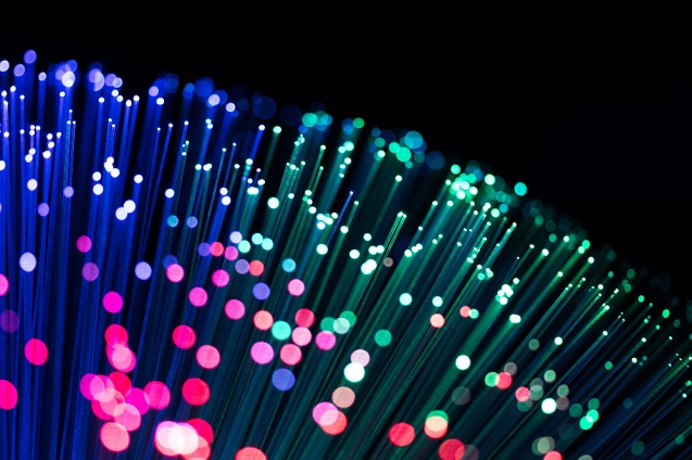 Telefónica duplica la capacidad de su red de fibra hasta los 800 Gbit/s.