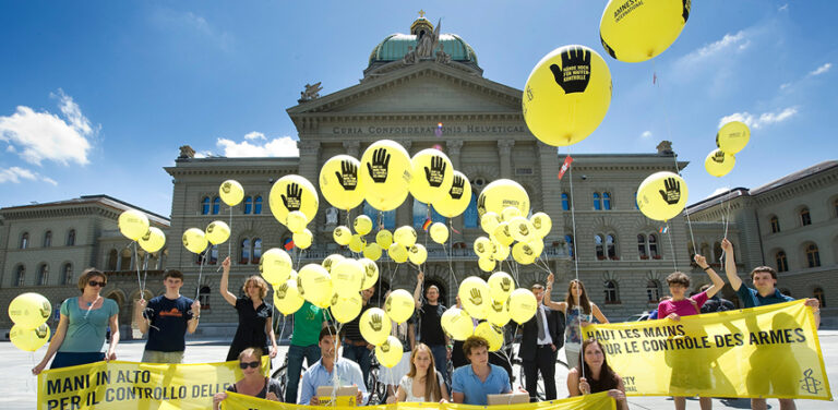 Amnistía Internacional unifica las comunicaciones de sus oficinas.