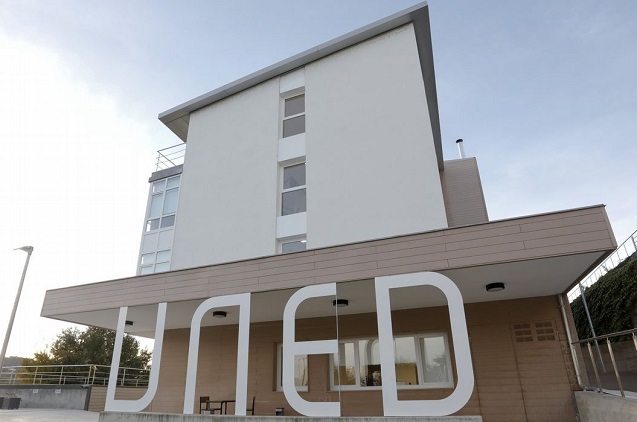 La UNED moderniza sus comunicaciones con Orange.