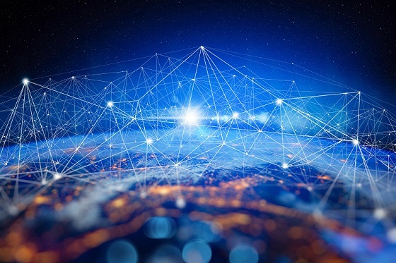 Fortinet acelera las operaciones de red con FortiMonitor y FortiAIOps.