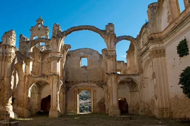 Convento de los Monjes Servitas en Cuevas de Cañart.