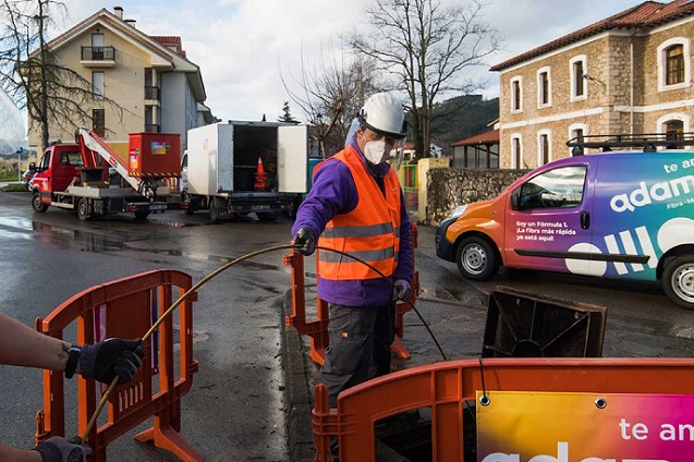 Adamo consigue 600 millones para llevar su fibra a la España rural.