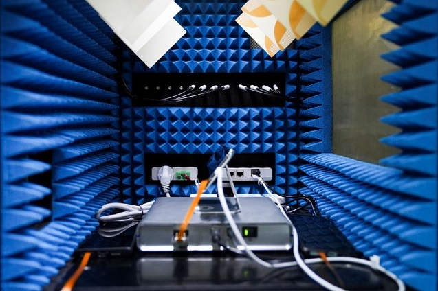 Oppo pone al día su Communication Lab.