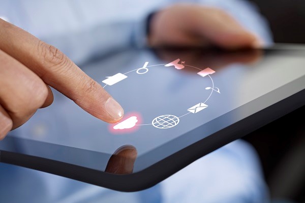 Telefónica migra sus bases de datos a la nube.