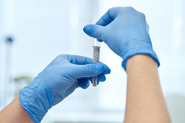 Petrovax Pharm moderniza sus telecomunicaciones en Snom.