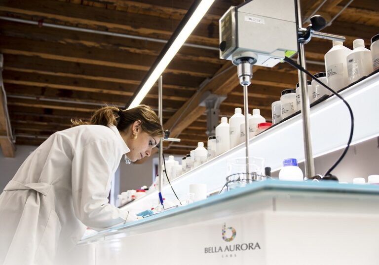 Bella Aurora unifica sus comunicaciones para mejorar el customer experience.