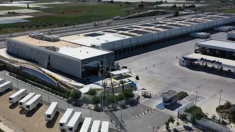 Instalaciones de Primafrio: superficie de 300.000 metros cuadrados y 108 muelles de carga.