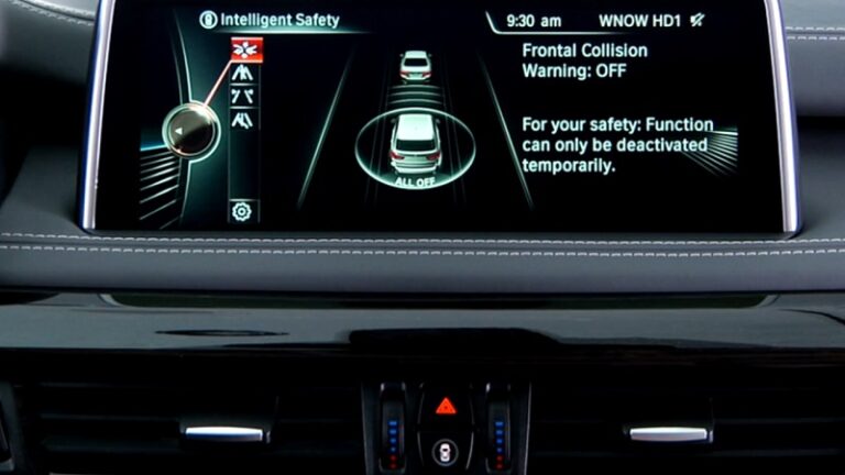 BMW acelera su propuesta de coche conectado con Qualcomm.