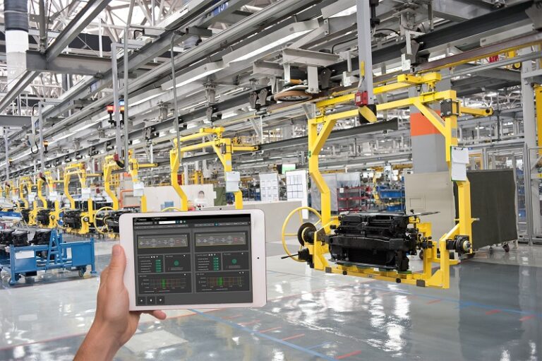 Telefónica Tech se vuelca en Industria 4.0 con la compra de Geprom.