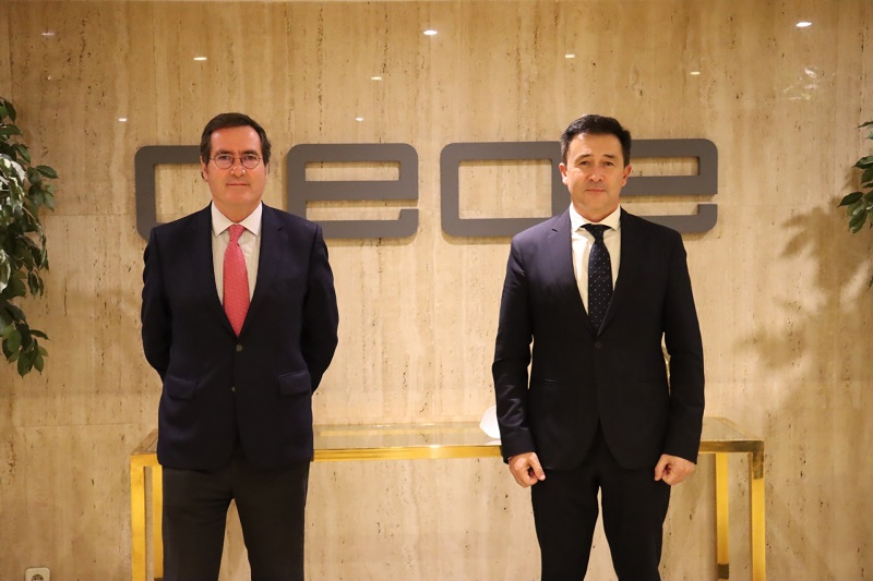 Antonio Garamendi, presidente de CEOE, y Andreu Vilamitjana, director general de Cisco España.