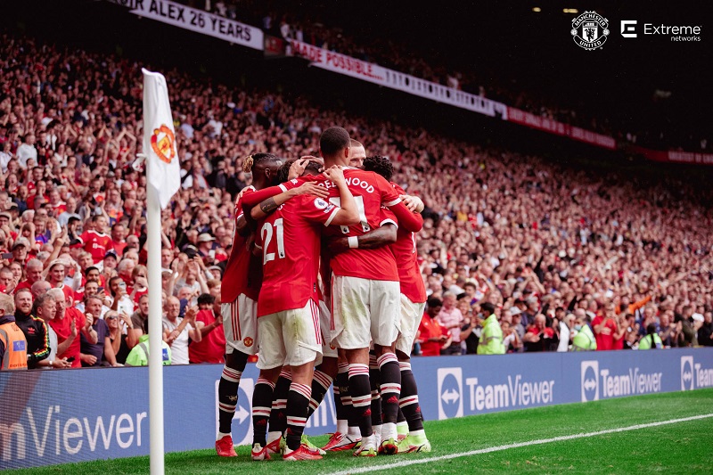 El Manchester United pone tecnológicamente al día Old Trafford.