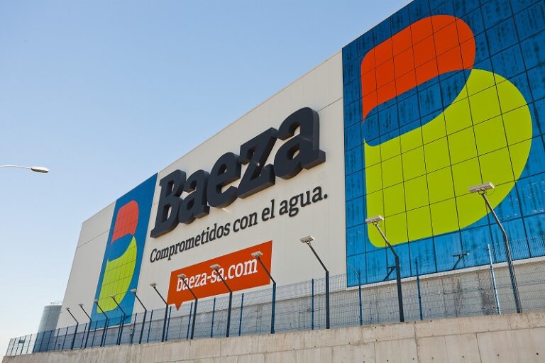Baeza actualiza su red de comunicaciones.