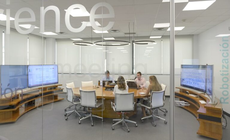 E-Voluciona by Intelcia desembarca en Francia.