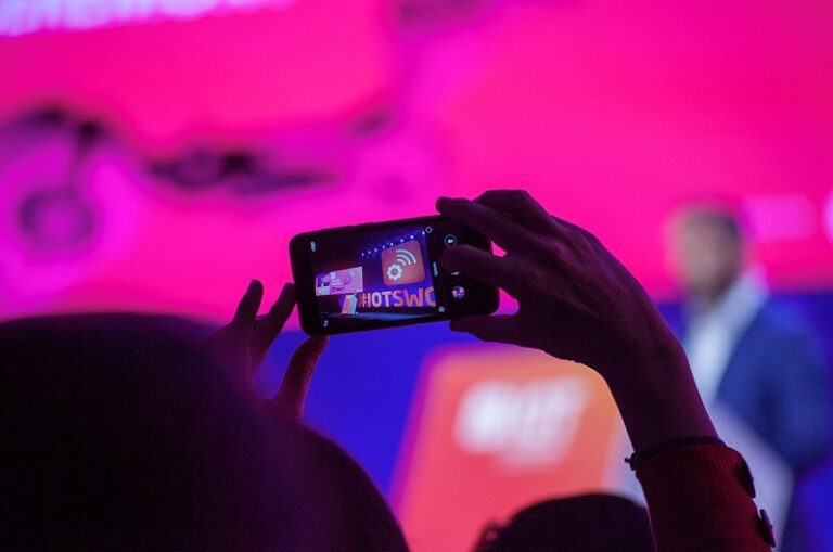 IOTSWC 2022 anuncia más de 300 expositores y 200 ponentes.