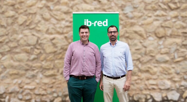 Directivos de Ib-red.