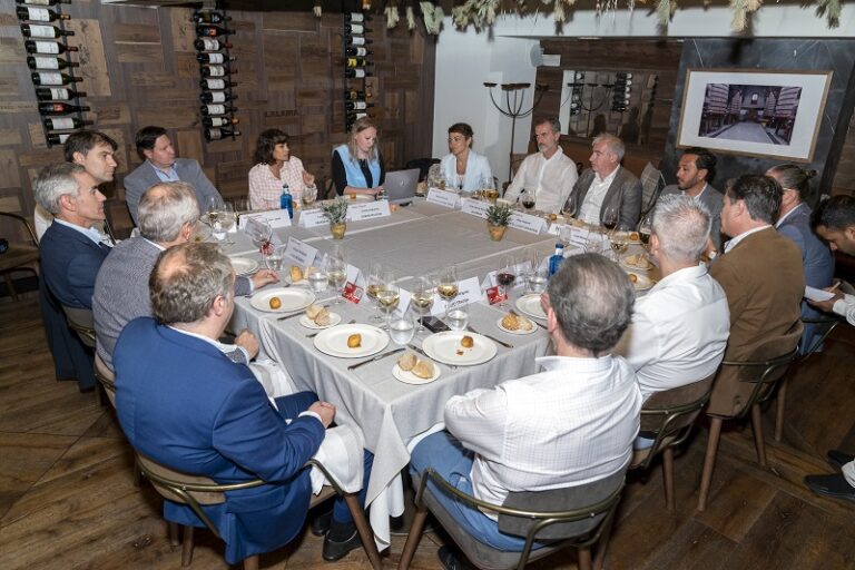 Almuerzo sobre Wi-Fi organizado por Redes&Telecom junto con Alcatel-Lucent Enterprise, Ruckus Networks y Zyxel Networks.